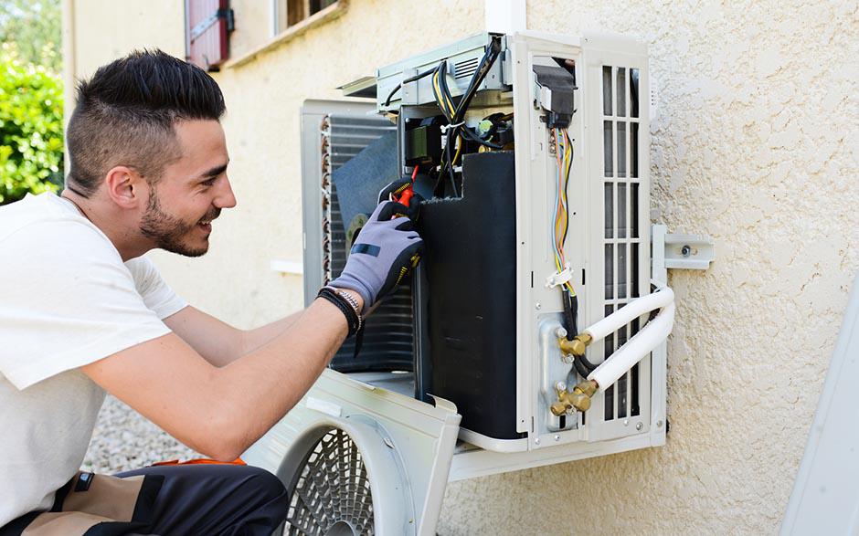 je recherche un électricien Mormant